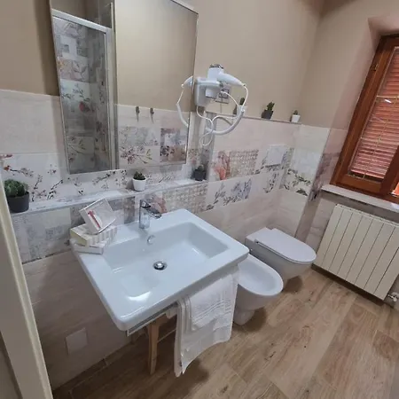 Guest house Lucyben 3*